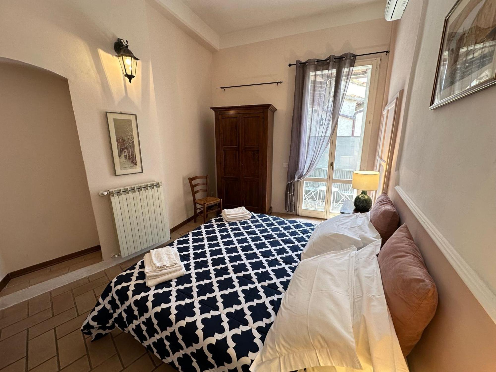 Portica Apartment Асизи Стая снимка